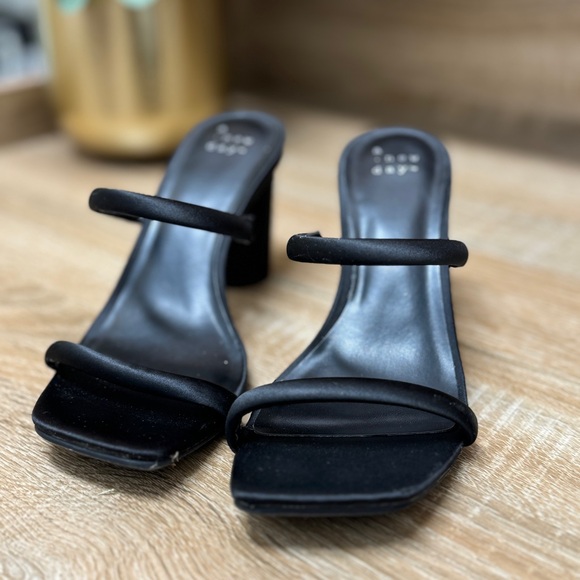 Target Women's A New Day Cass Square Toe Block Heel Black Size 6 Satin - Picture 2 of 5